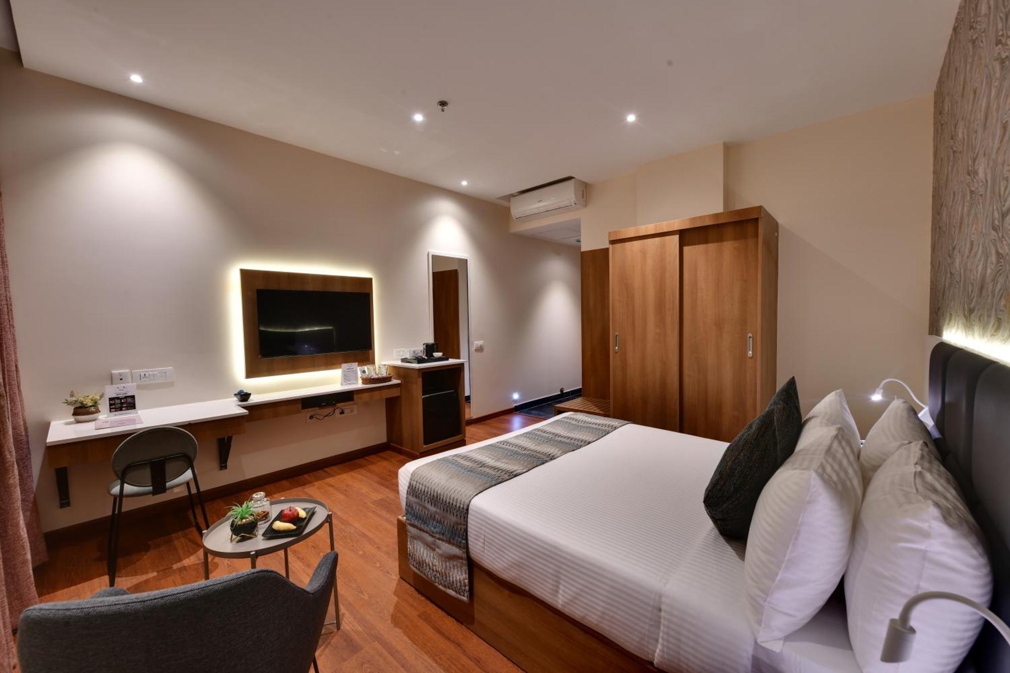Click Hotel Vista-International Airport Dod Jala Exterior photo