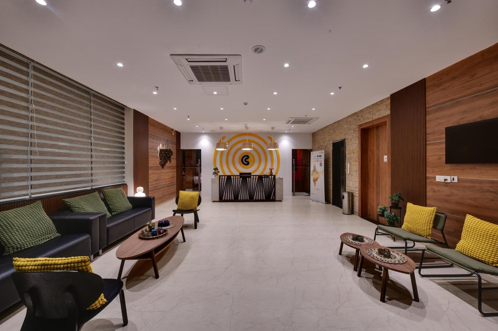 Click Hotel Vista-International Airport Dod Jala Exterior photo